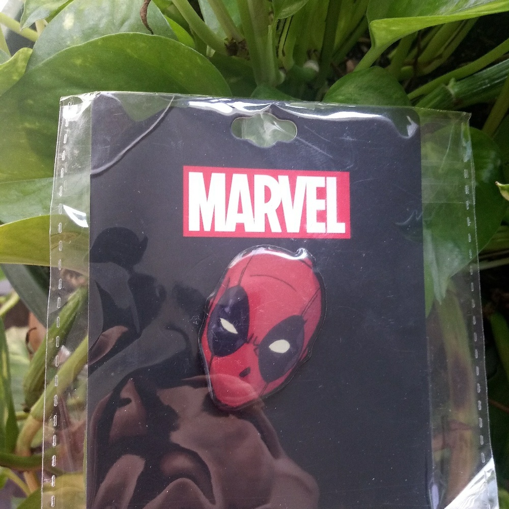 Marvel Deadpool Pin
